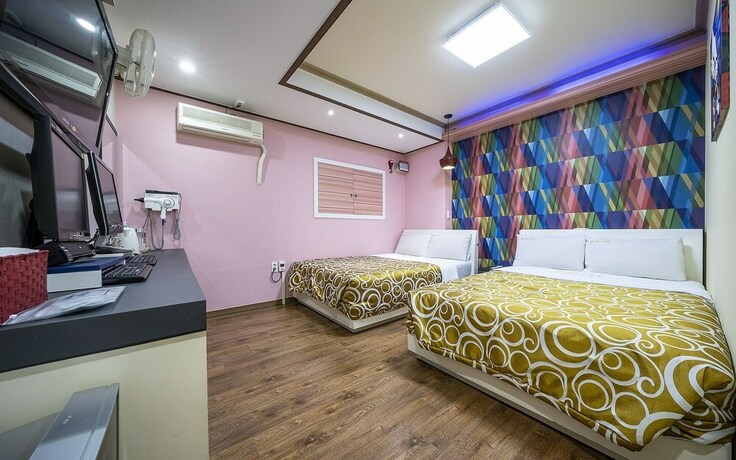 Imagen de la habitación del Hotel Geumjeong Cube. Foto 19