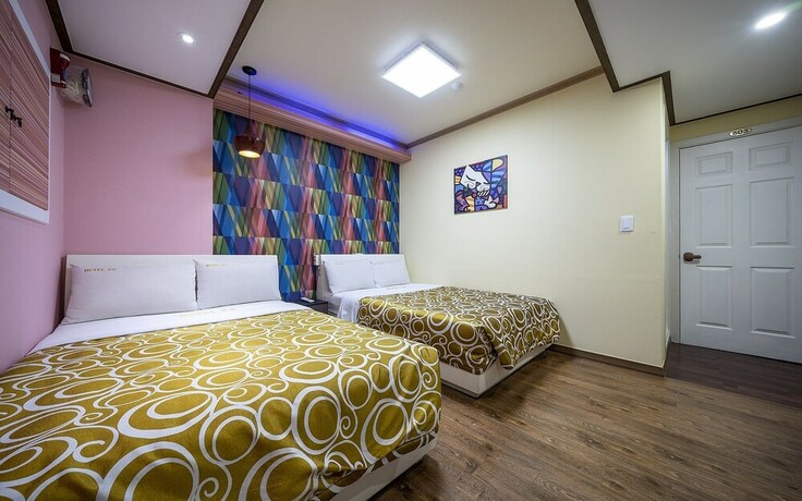 Imagen de la habitación del Hotel Geumjeong Cube. Foto 20