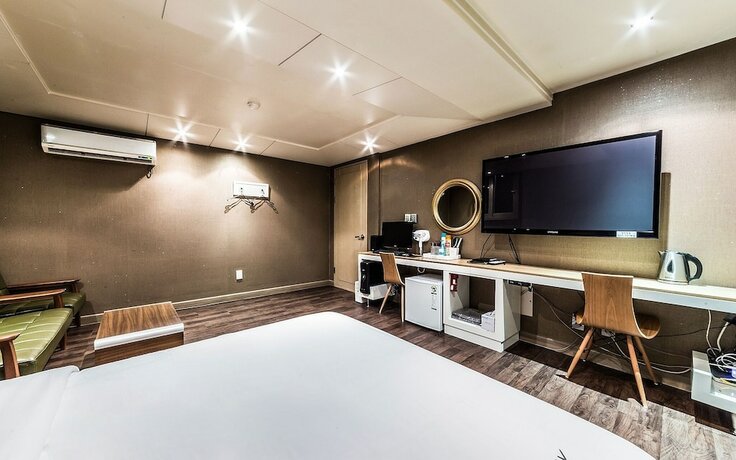 Imagen general del Hotel Geumjeong Regency. Foto 11