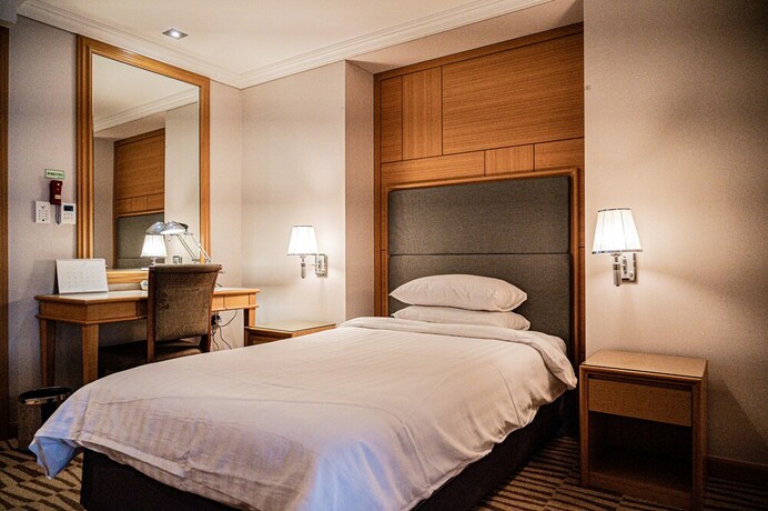 Imagen de la habitación del Hotel Geumosan. Foto 17