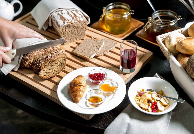 Imagen del bar/restaurante del Hotel Gewandhaus Dresden, Autograph Collection. Foto 5