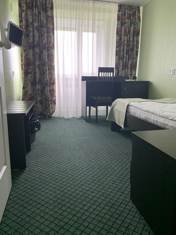 Imagen de la habitación del Hotel Geyzer. Foto 9