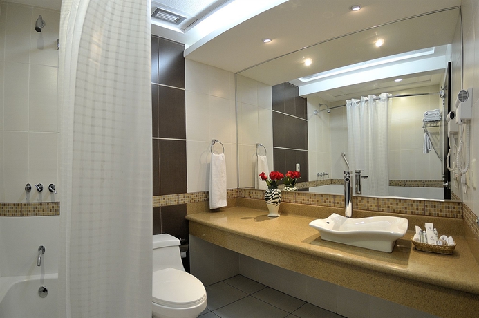 Imagen de la habitación del Hotel Gh Galeria. Foto 6