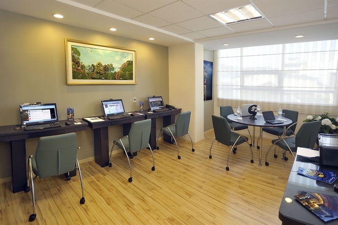 Imagen de los interiores del Hotel Gh Galeria. Foto 14