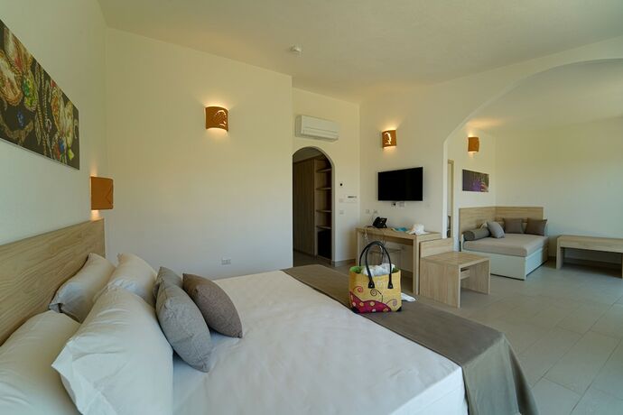 Imagen de la habitación del Hotel Gh Santina Resort. Foto 13