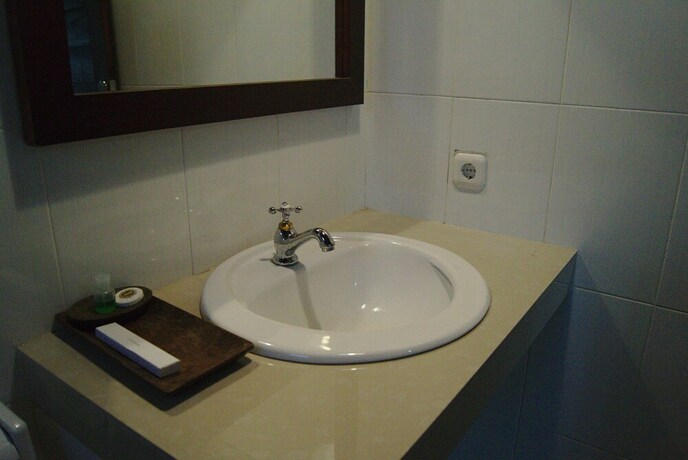 Imagen de la habitación del Hotel Ghamed Sari. Foto 27