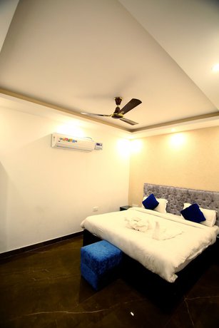 Imagen de la habitación del Hotel Gharonda. Foto 6