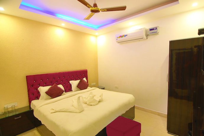 Imagen de la habitación del Hotel Gharonda. Foto 14