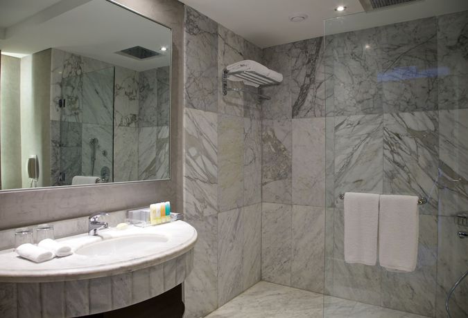 Imagen de la habitación del Hotel Ghazala Luxury Collection Alamein. Foto 11