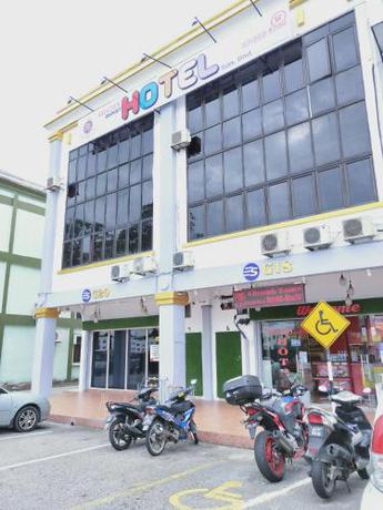 Imagen general del Hotel Ghazrins Garuda JB. Foto 7