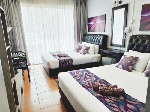 Imagen general del Hotel Ghazrins Garuda JB. Foto 16