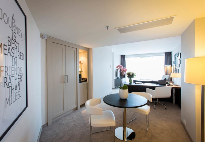 Imagen de la habitación del Hotel Ghent Marriott. Foto 2