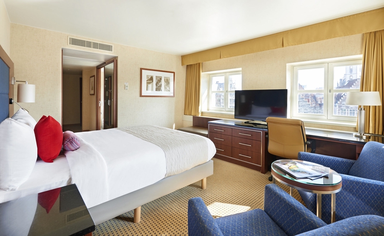 Imagen de la habitación del Hotel Ghent Marriott. Foto 7