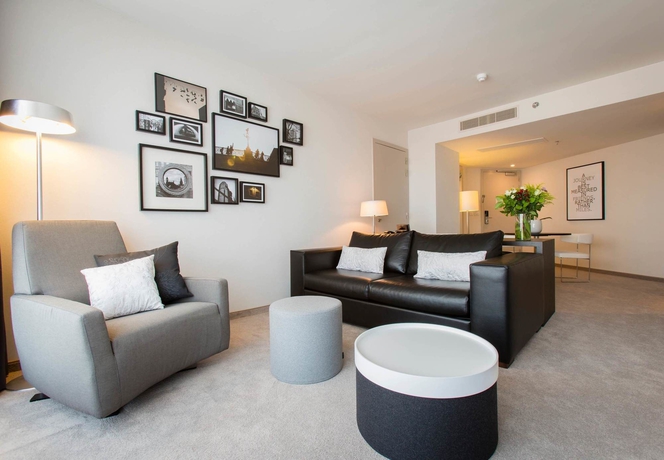 Imagen de la habitación del Hotel Ghent Marriott. Foto 10