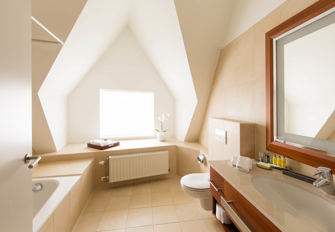 Imagen de la habitación del Hotel Ghent Marriott. Foto 11