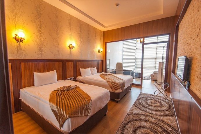 Imagen de la habitación del Hotel Gherdan Park. Foto 3
