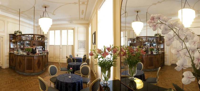 Imagen del bar/restaurante del Hotel Ghiffa. Foto 3