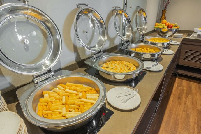 Imagen del bar/restaurante del Hotel Ghl Bogota Occidente. Foto 16