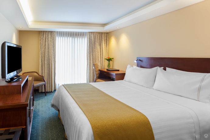 Imagen de la habitación del Hotel Ghl Capital. Foto 10