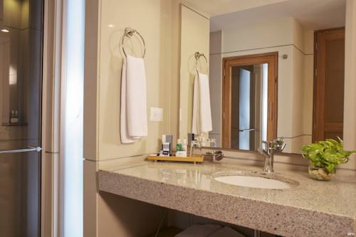 Imagen de la habitación del Hotel Ghl Club El Puente. Foto 4