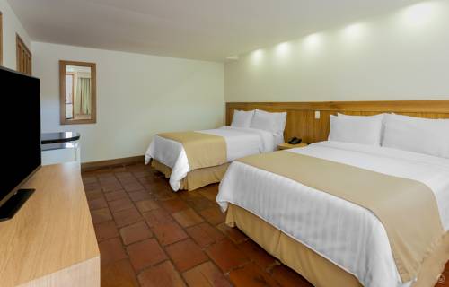 Imagen de la habitación del Hotel Ghl Club El Puente. Foto 5