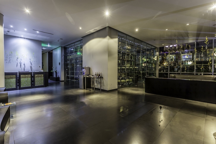 Imagen de los interiores del Hotel Ghl Collection 93. Foto 10