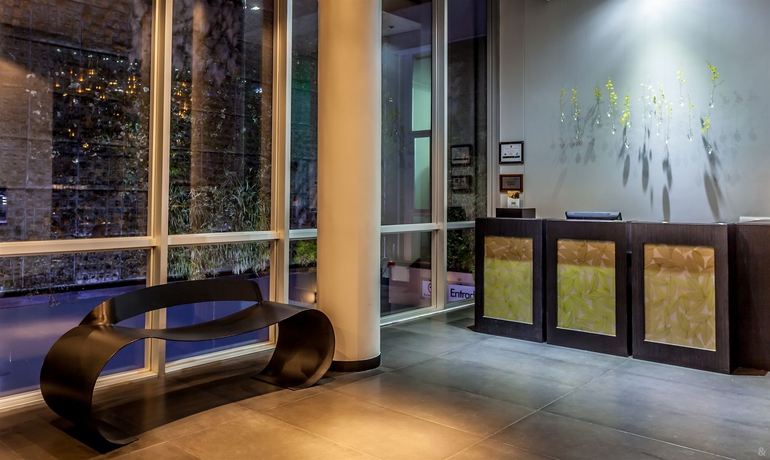 Imagen de los interiores del Hotel Ghl Collection 93. Foto 11