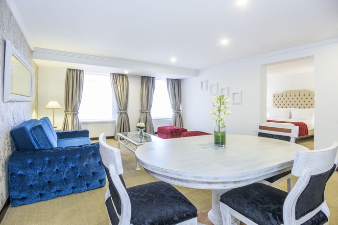 Imagen de los interiores del Hotel Ghl Hamilton. Foto 13