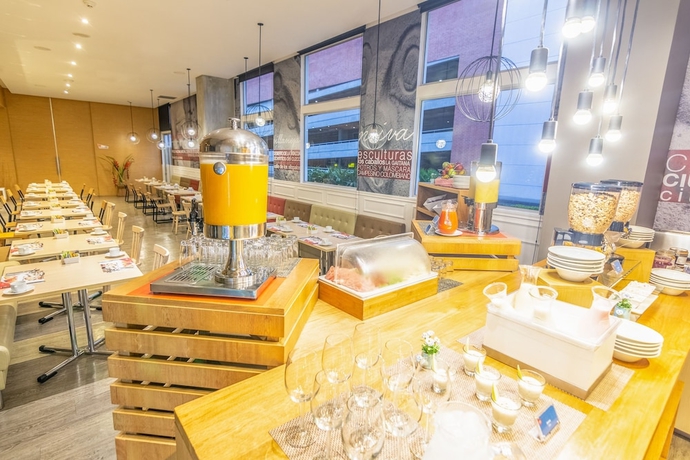 Imagen del bar/restaurante del Hotel Ghl Neiva. Foto 5