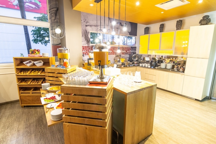 Imagen del bar/restaurante del Hotel Ghl Neiva. Foto 6