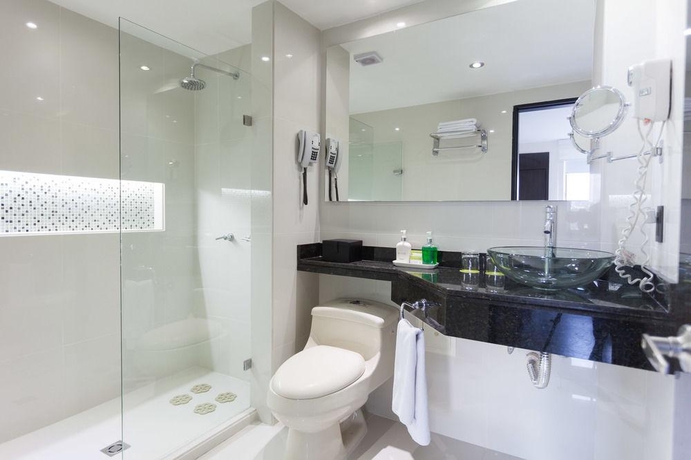 Imagen general del Hotel Ghl Port&oacute;n Medell&iacute;n. Foto 4