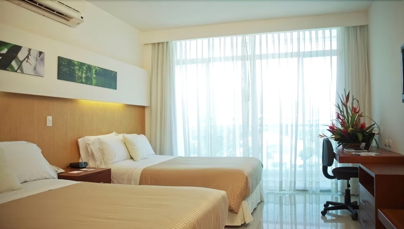 Imagen de la habitación del Hotel Ghl Relax Costa Azul. Foto 7