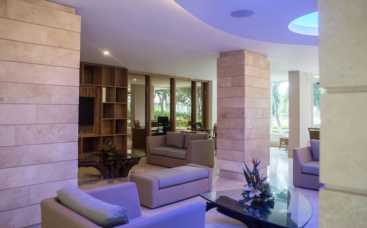 Imagen de los interiores del Hotel Ghl Relax Costa Azul. Foto 17