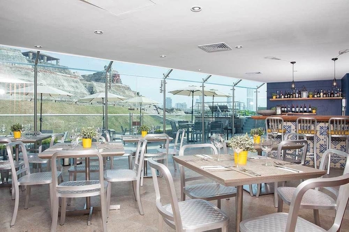 Imagen del bar/restaurante del Hotel Ghl San Lazaro Art. Foto 3