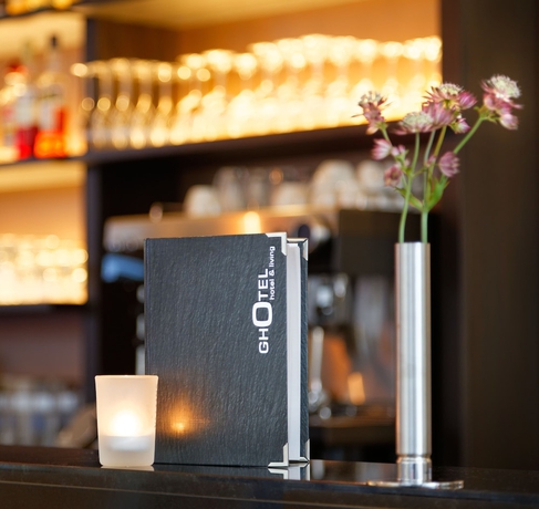 Imagen del bar/restaurante del Hotel Ghotel and Living Essen. Foto 11