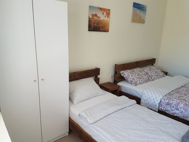 Imagen general del Hotel Ghouse. Foto 2