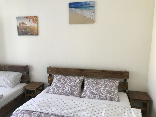 Imagen general del Hotel Ghouse. Foto 10