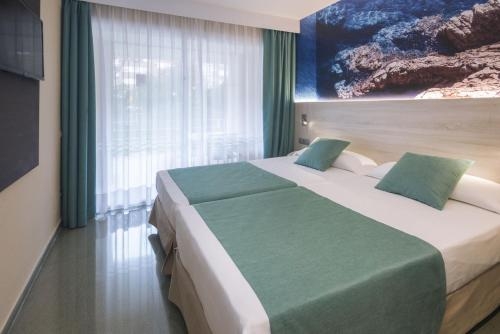 Imagen de la habitación del Hotel Ght Oasis Park & Spa. Foto 15