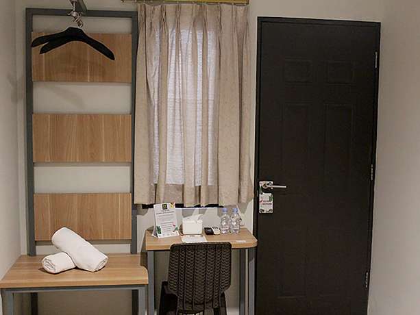 Imagen de la habitación del Hotel Ghurfati. Foto 9