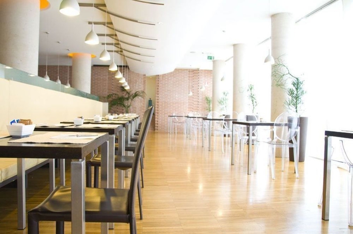 Imagen del bar/restaurante del Hotel Ghv. Foto 4