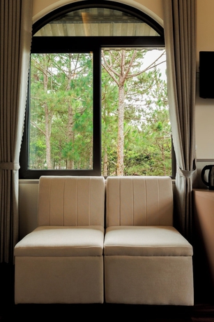 Imagen de la habitación del Hotel Gia An Dalat. Foto 9