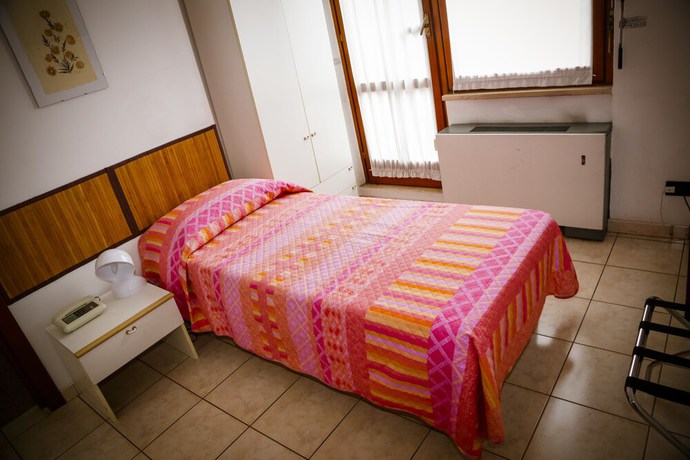 Imagen de la habitación del Hotel Giada, Tur&iacute;n. Foto 9