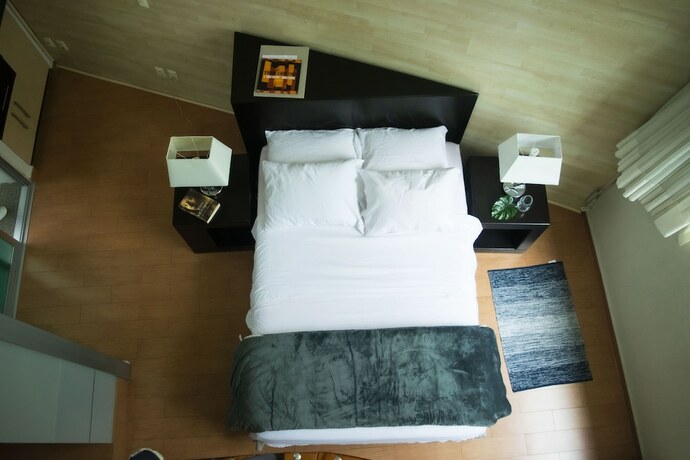 Imagen general del Hotel Giakor Suites. Foto 13