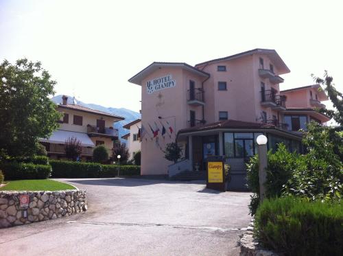 Imagen general del Hotel Giampy. Foto 1