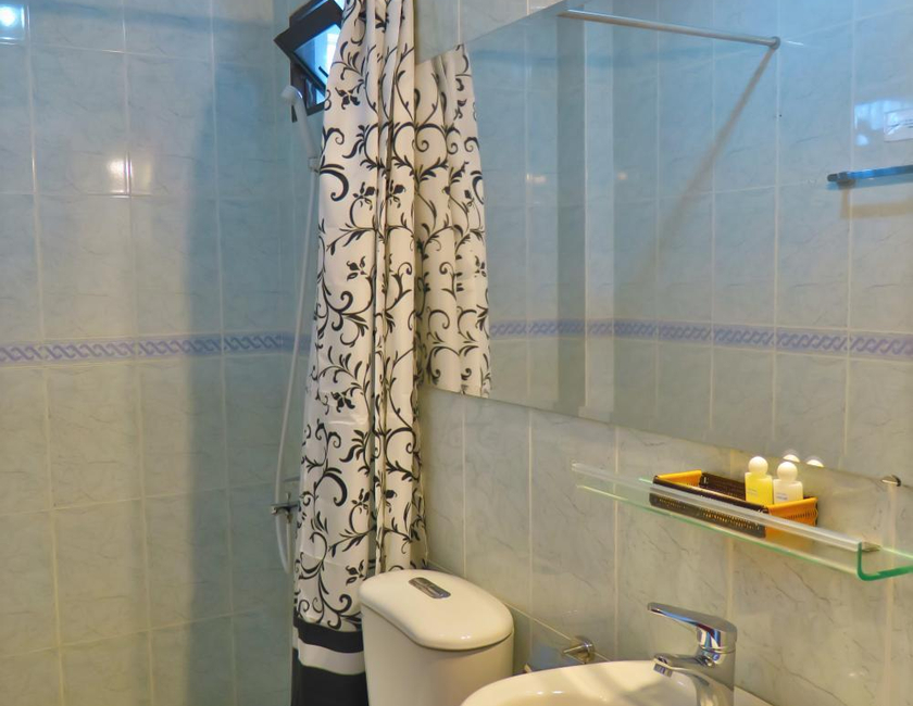 Imagen general del Hotel Giang Son. Foto 25