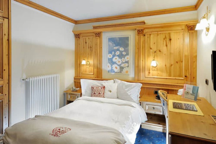 Imagen de la habitación del Hotel Gianna. Foto 8
