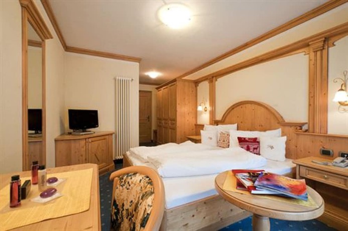 Imagen de la habitación del Hotel Gianna. Foto 17