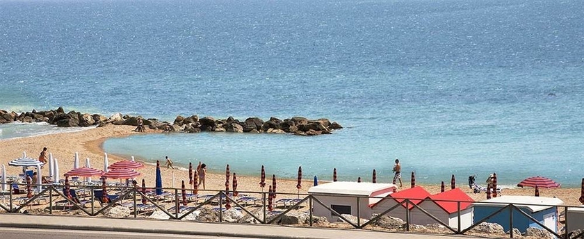 Imagen de los exteriores del Hotel Giannino. Foto 8