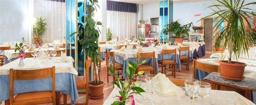 Imagen del bar/restaurante del Hotel Giannino. Foto 1