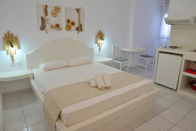 Imagen de la habitación del Hotel Giannis Apartments. Foto 15